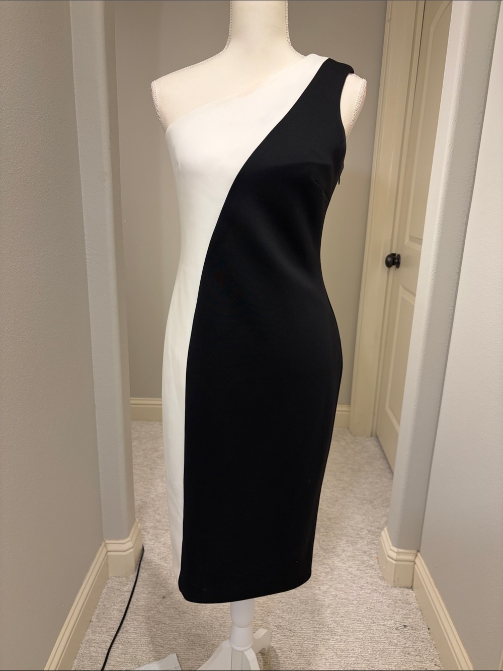 Striking Calvin Klein One-Shoulder Black & White Colorblock Sheath